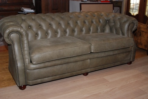 LIQUIDATION TOTALE MEUBLES ET SALONS CHESTERFIELD - 2