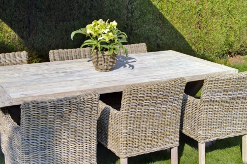 Grossiste en meubles de jardin en teck, rotin et polyrotin fait destockage
